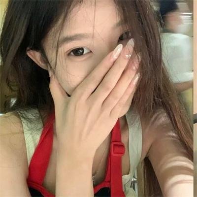 缺席者海报