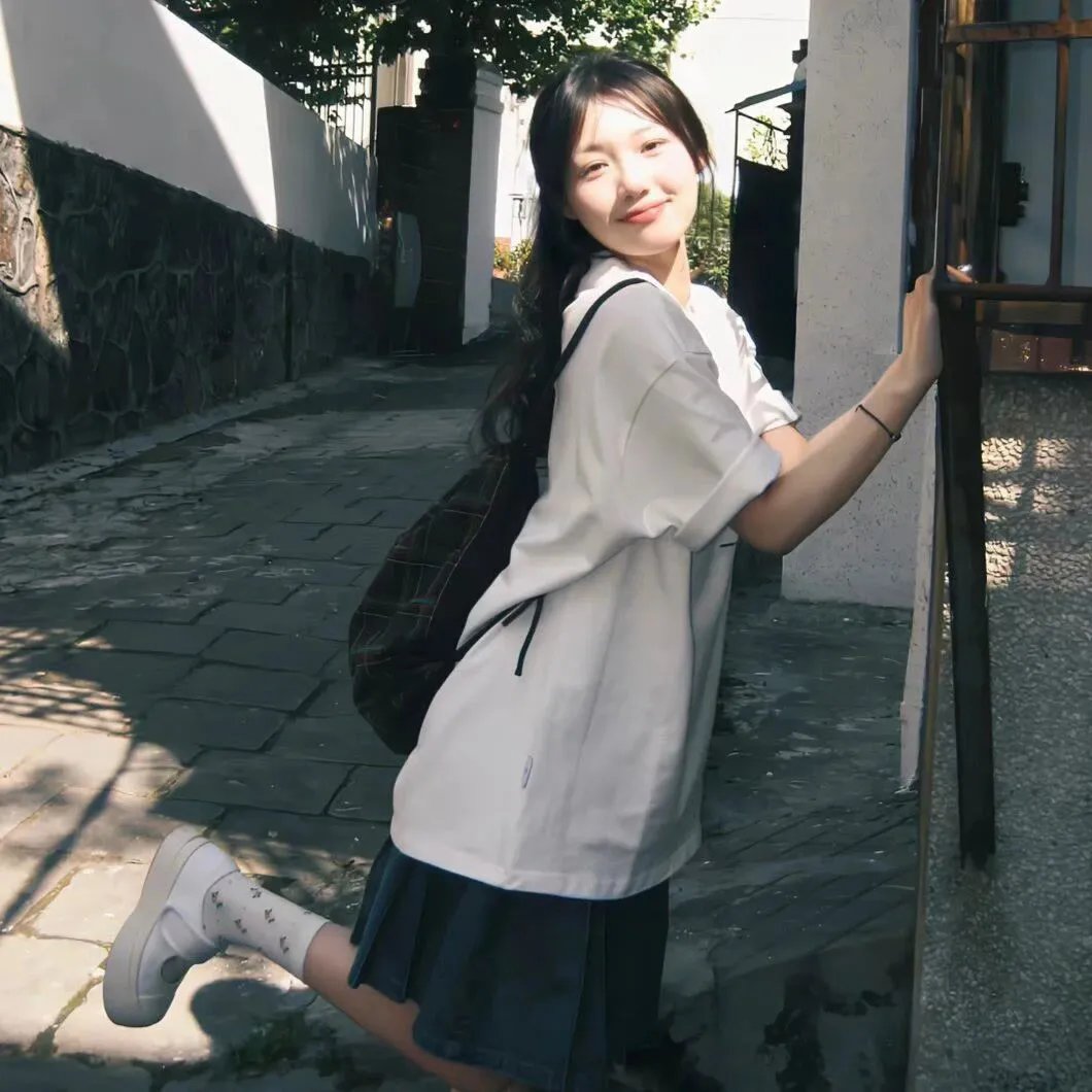 奇谈海报