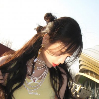 七彩狗海报