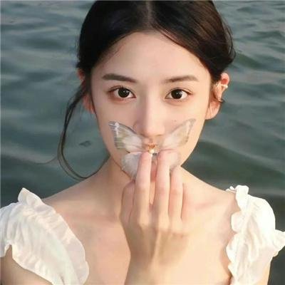 夏娃的时间海报